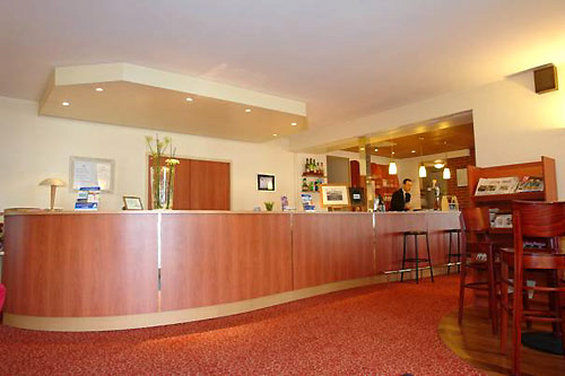 Brit Hotel Rennes Le Castel Интерьер фото